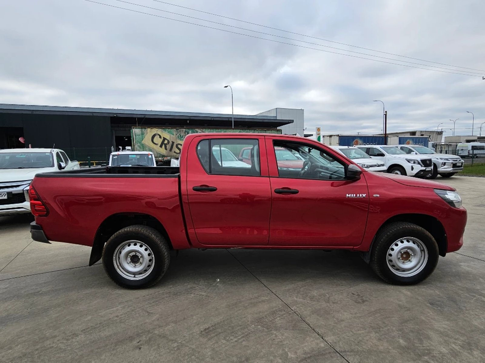 TOYOTA HILUX 2023 - Imagen 4 de 20