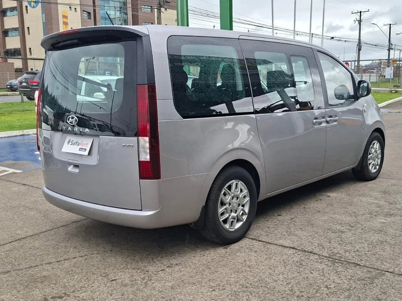 Hyundai Staria 2024 - Imagen 5 de 20