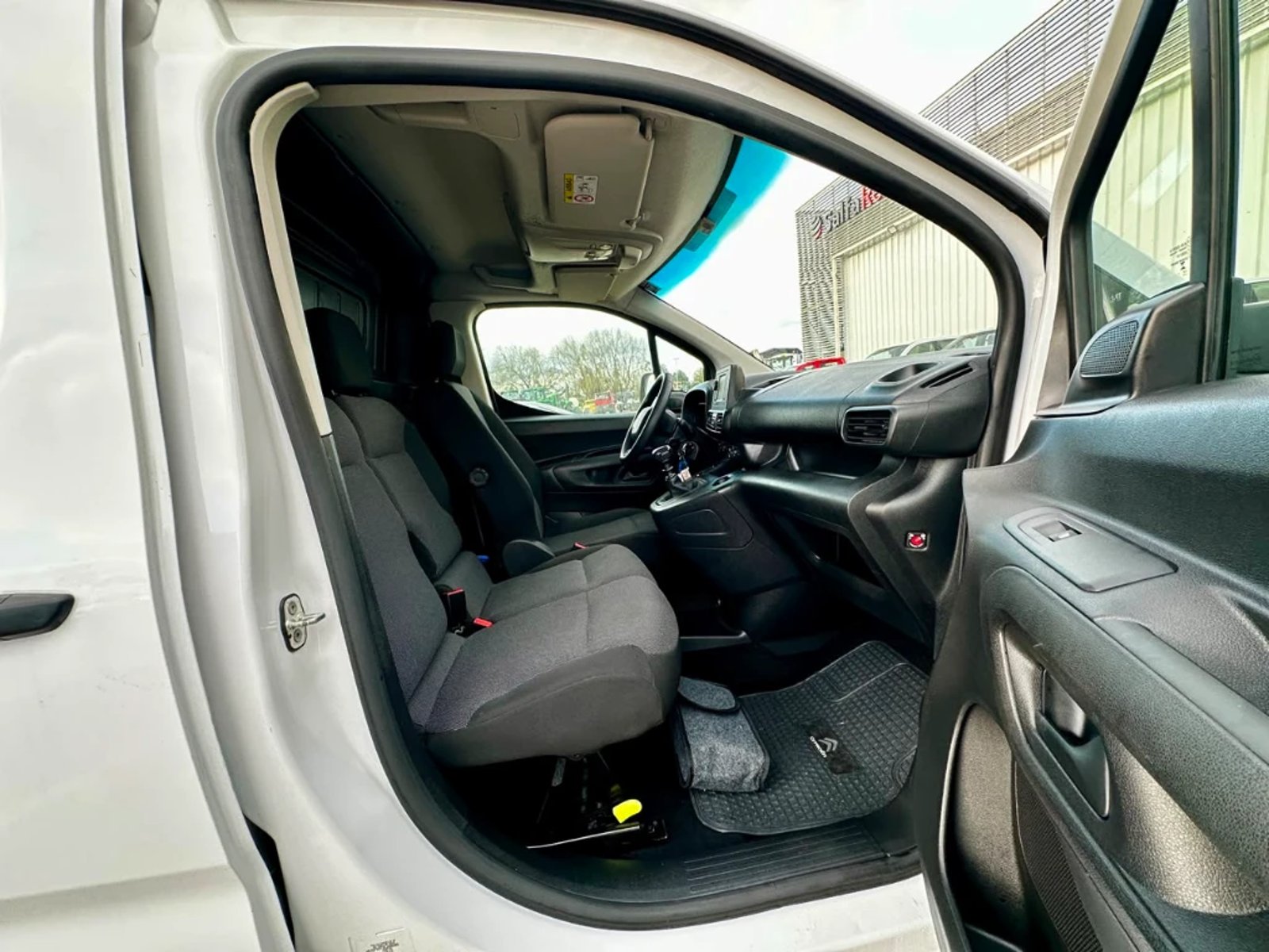 Citroën Berlingo 2024 - Imagen 13 de 20