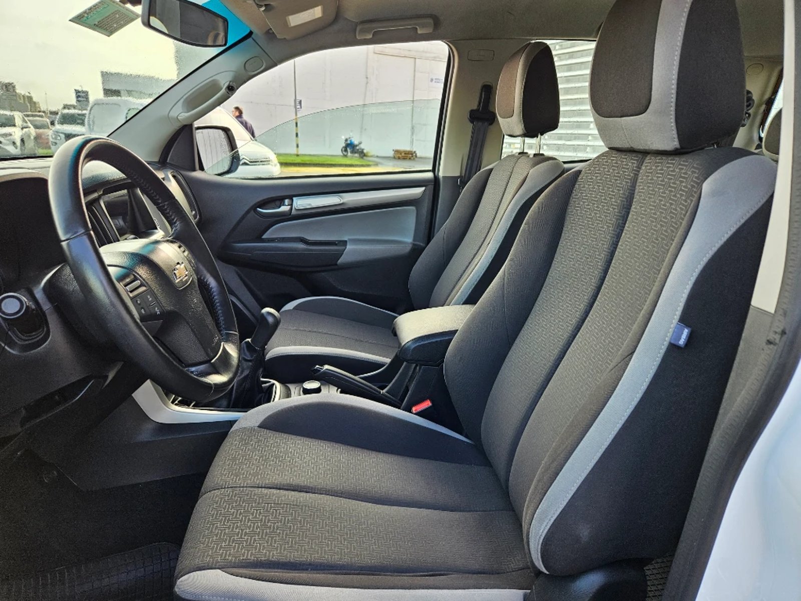 Chevrolet Colorado 2023 - Imagen 18 de 20