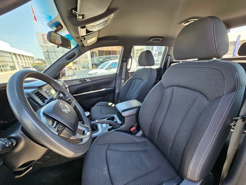 SsangYong Grand musso 2023 - Imagen 13 de 20