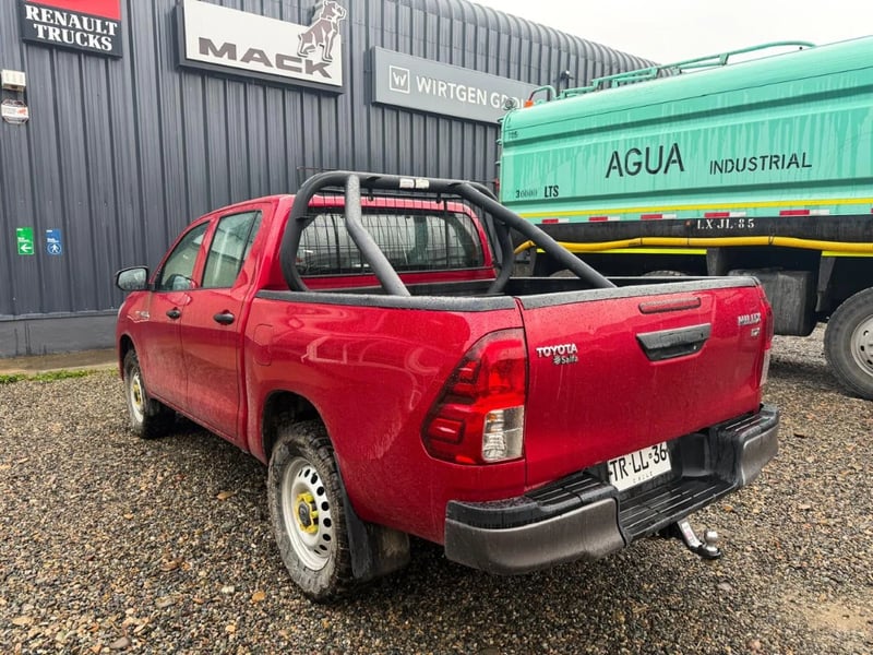 Toyota Hilux 2024 - Imagen 6 de 20