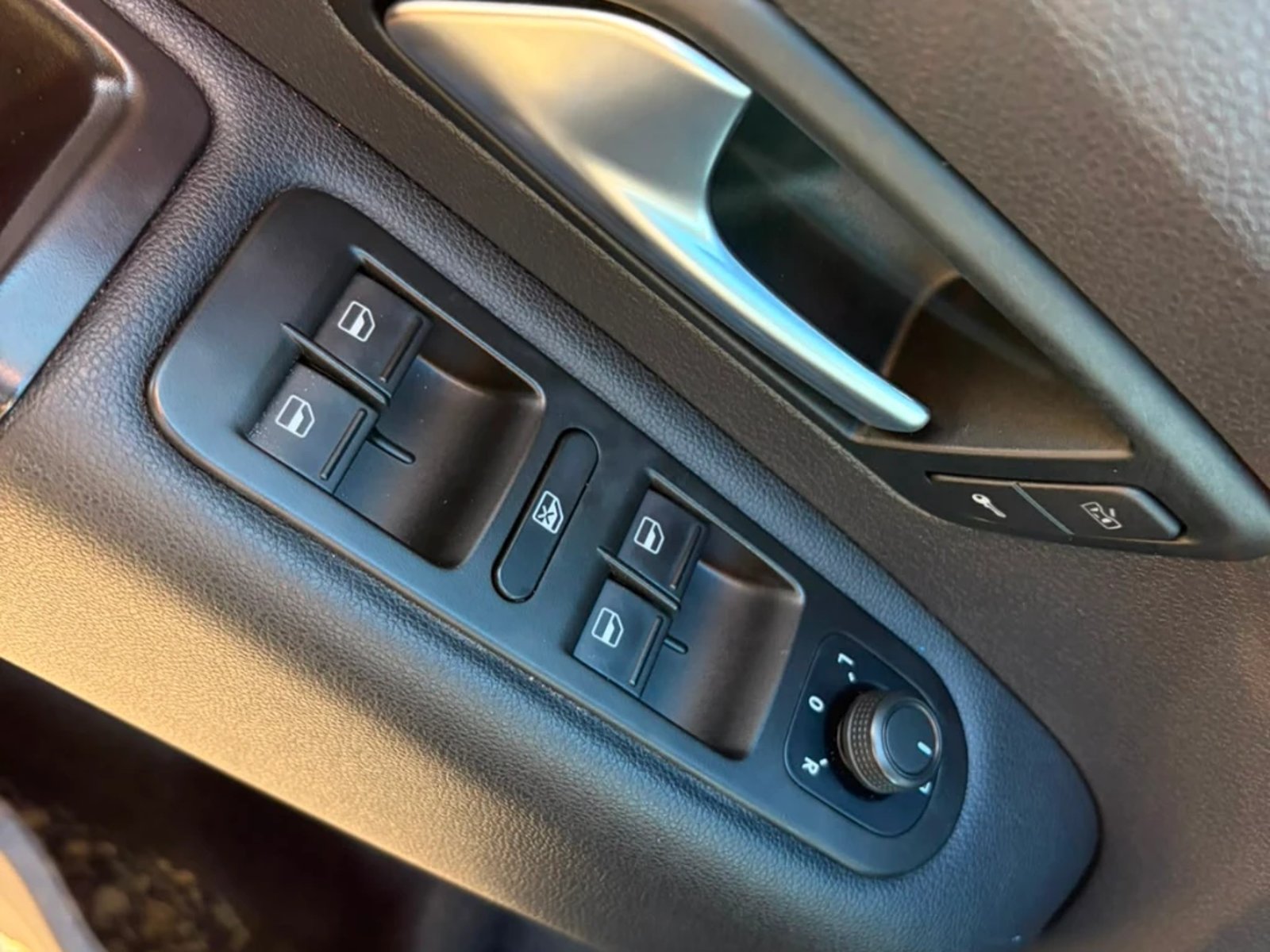 Volkswagen Amarok 2023 - Imagen 15 de 20
