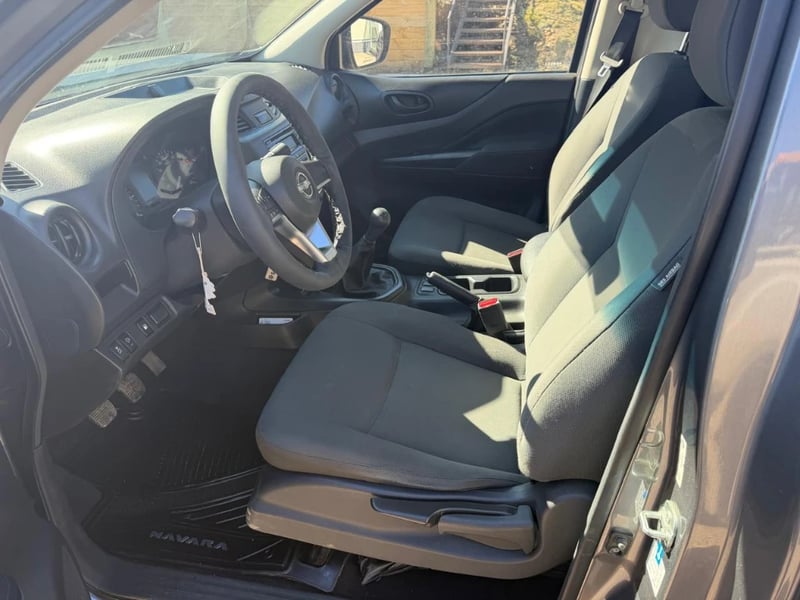 Nissan Navara 2023 - Imagen 14 de 16