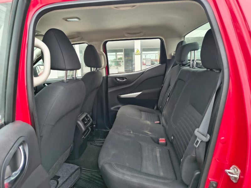 Nissan Navara 2023 - Imagen 18 de 20