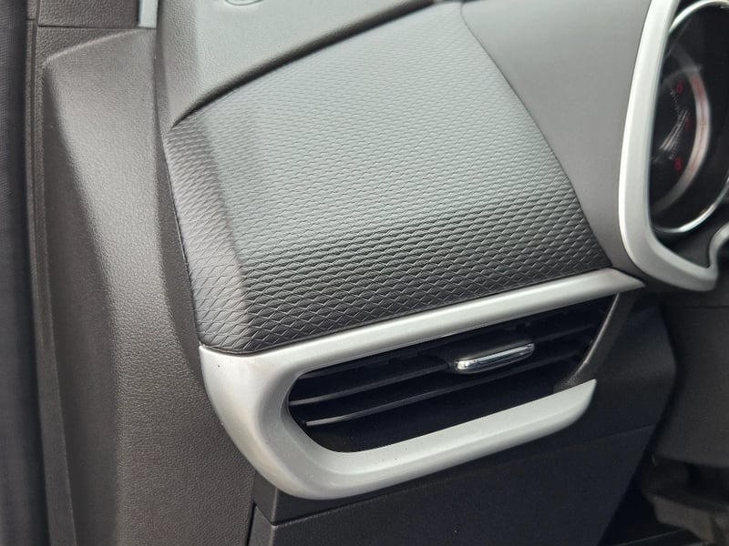 Chevrolet Tracker 2023 - Imagen 18 de 20