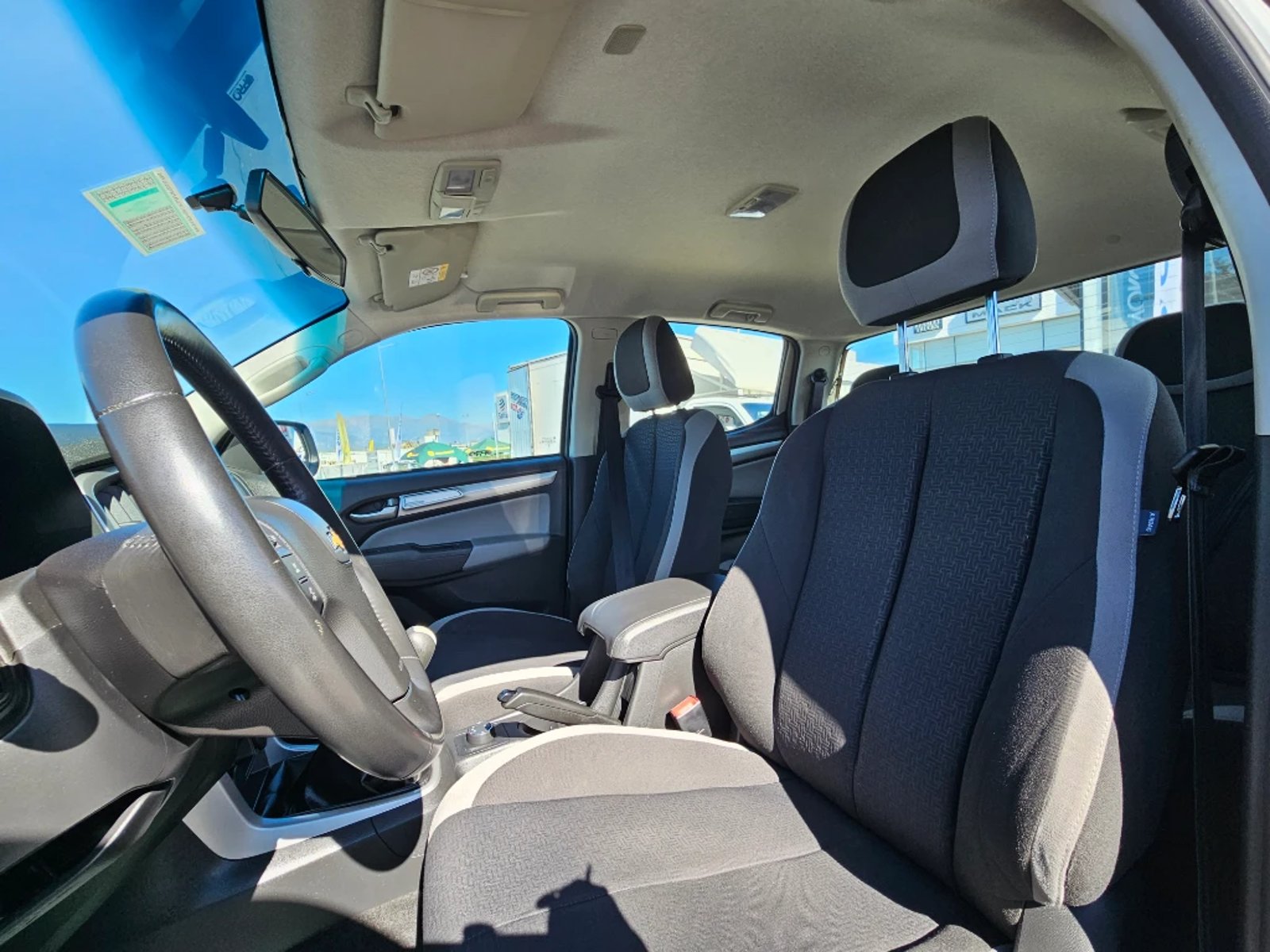 Chevrolet Colorado 2023 - Imagen 13 de 20