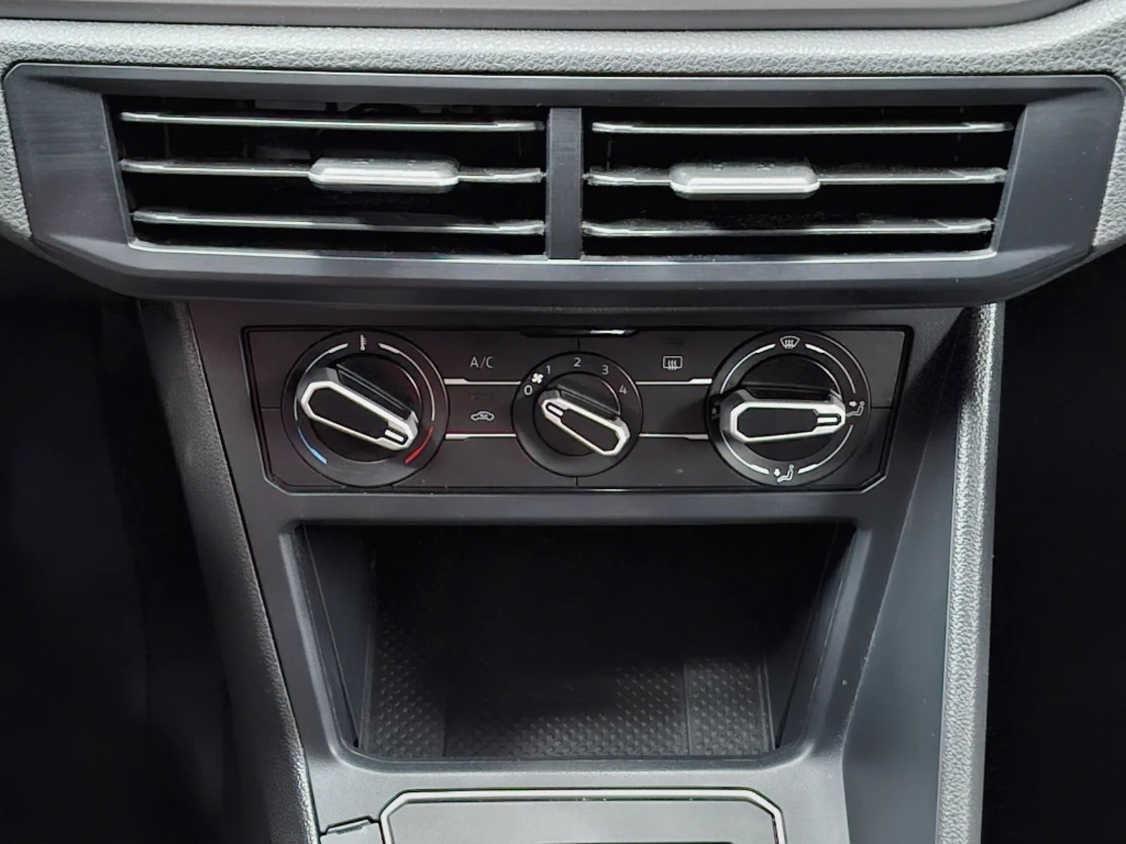 VOLKSWAGEN NIVUS 2023 - Imagen 20 de 20