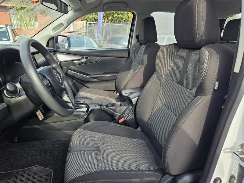 Mazda Bt-50 2024 - Imagen 18 de 20