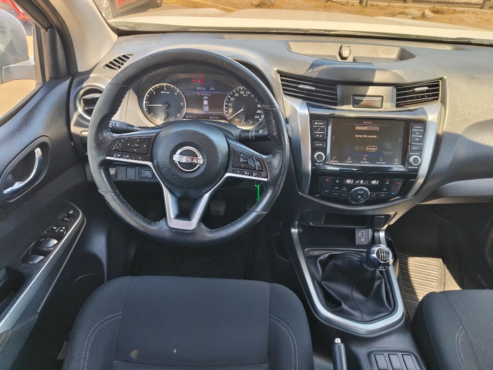 Nissan NAVARA 2023 - Imagen 16 de 20