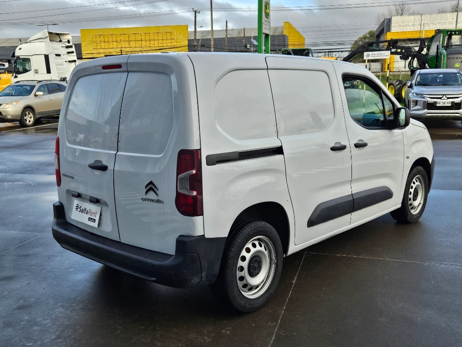 Citroën Berlingo 2024 - Foto 5 de 20
