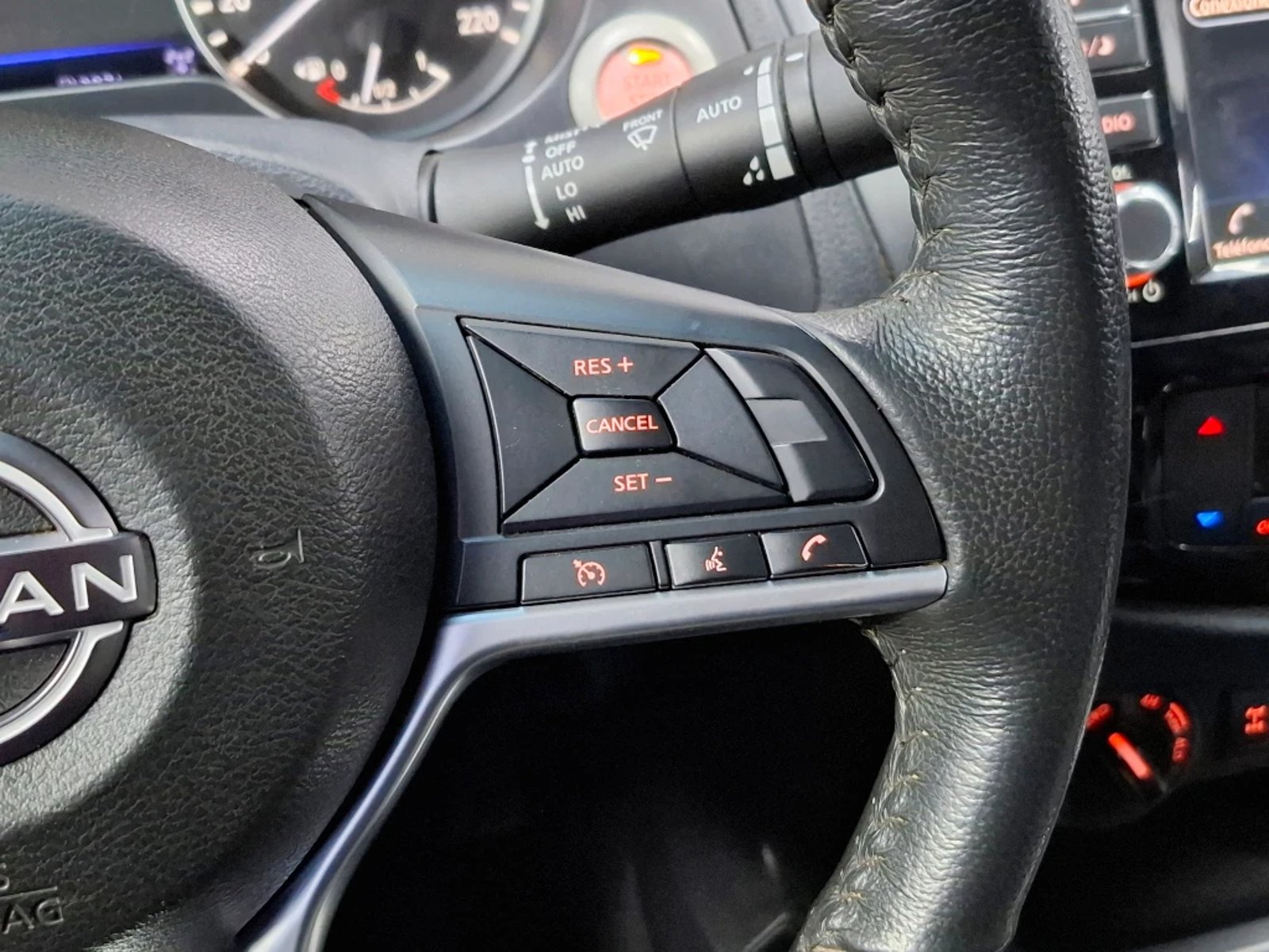 Nissan Navara 2023 - Imagen 17 de 20