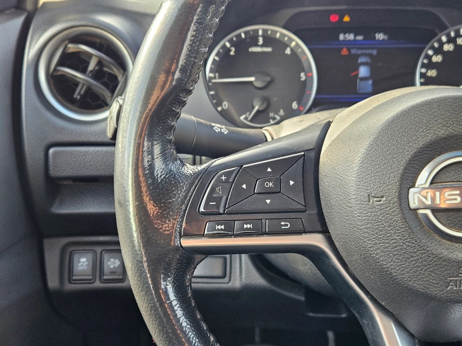 Nissan Navara 2023 - Imagen 19 de 20