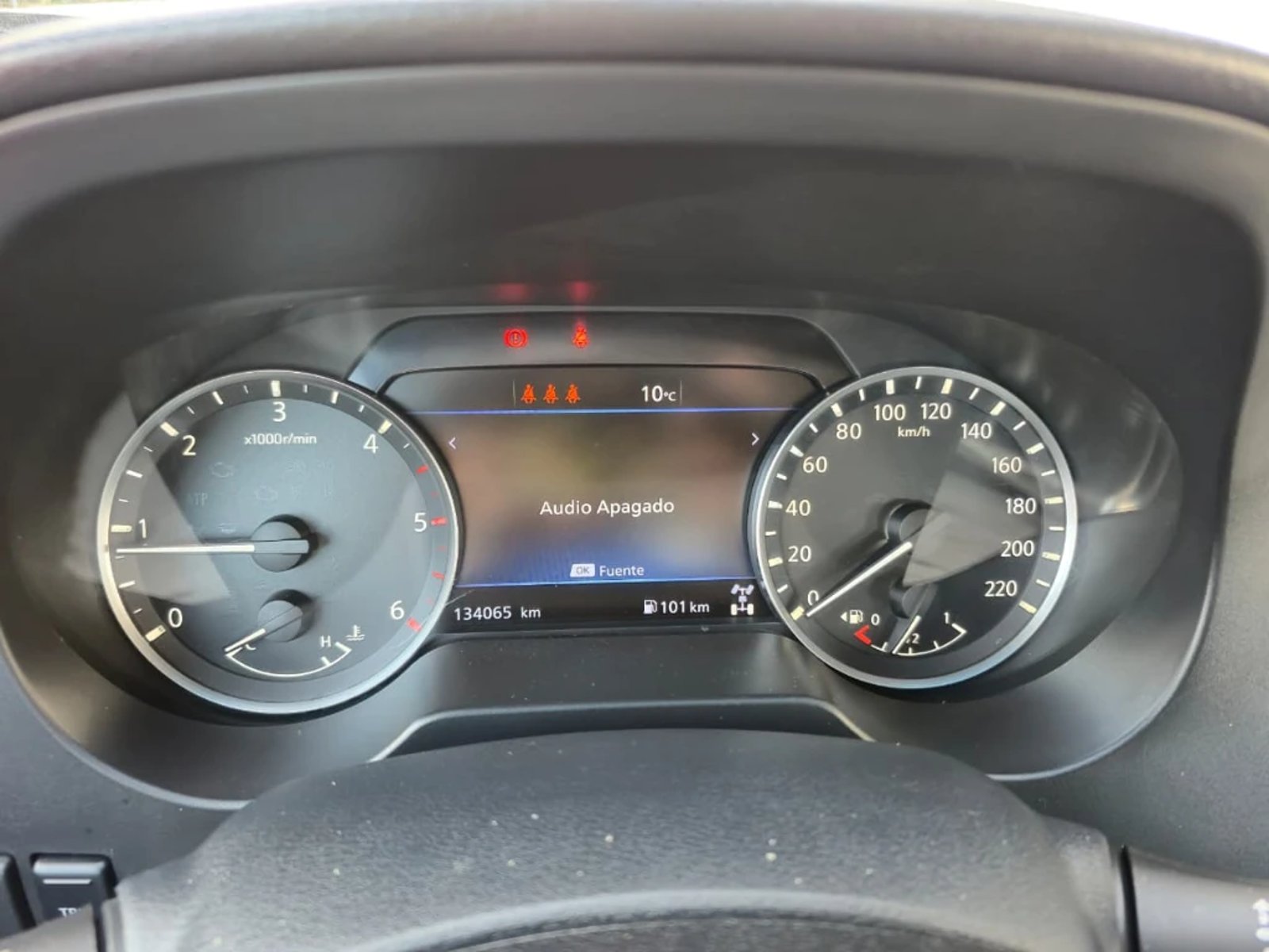 Nissan Navara 2023 - Imagen 18 de 20