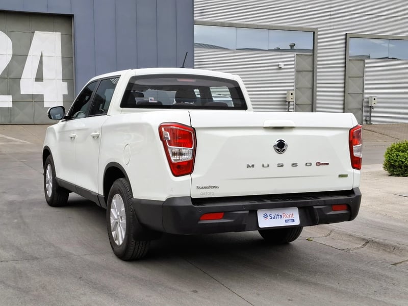 SsangYong Grand musso 2023 - Imagen 4 de 20