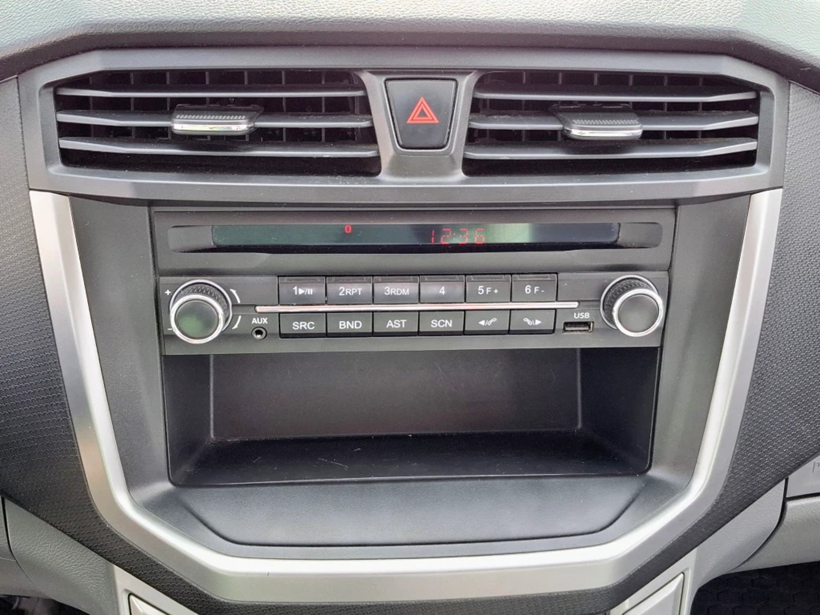 MAXUS T60 2023 - Imagen 17 de 20