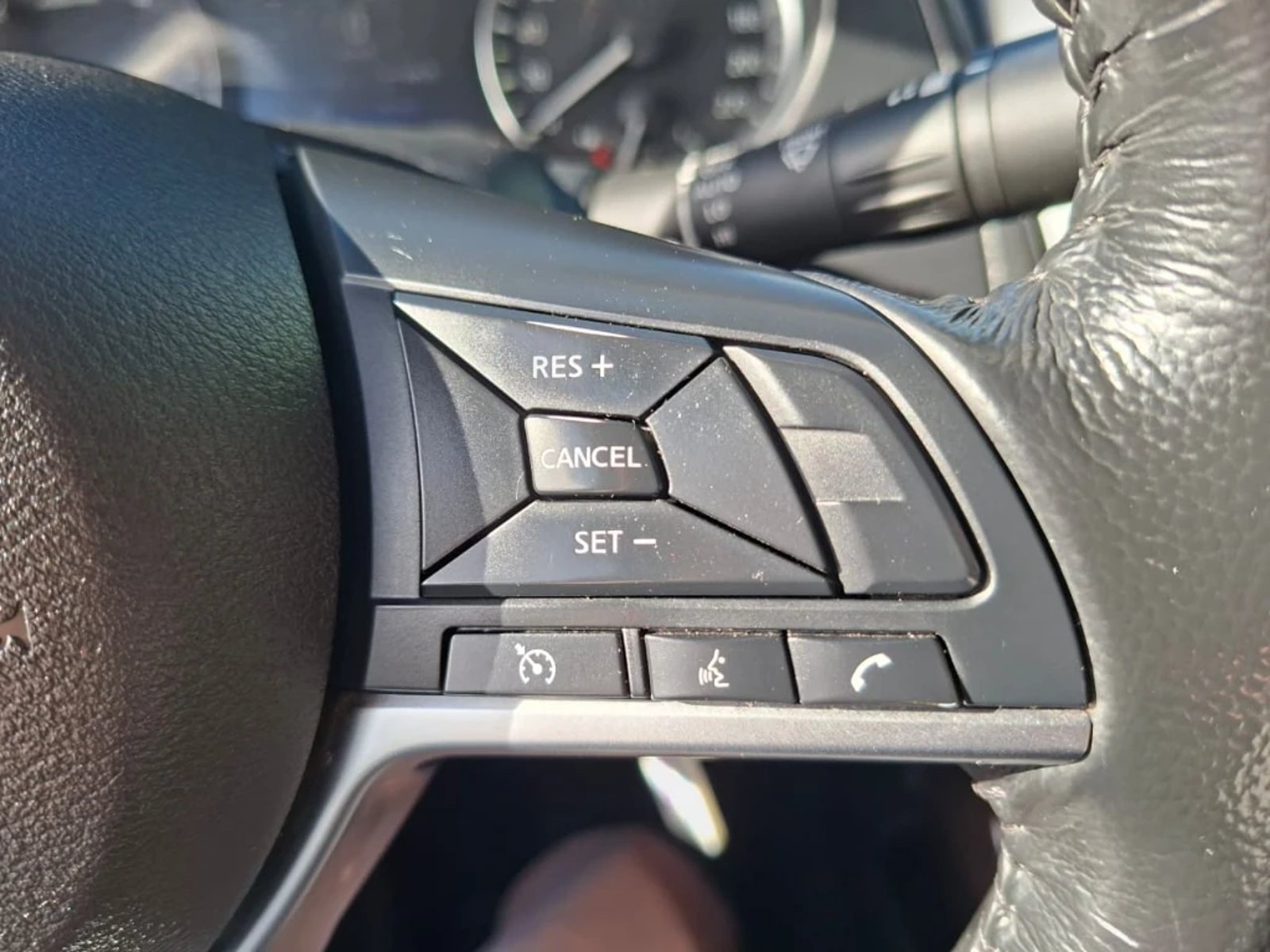 Nissan Navara 2023 - Imagen 19 de 20
