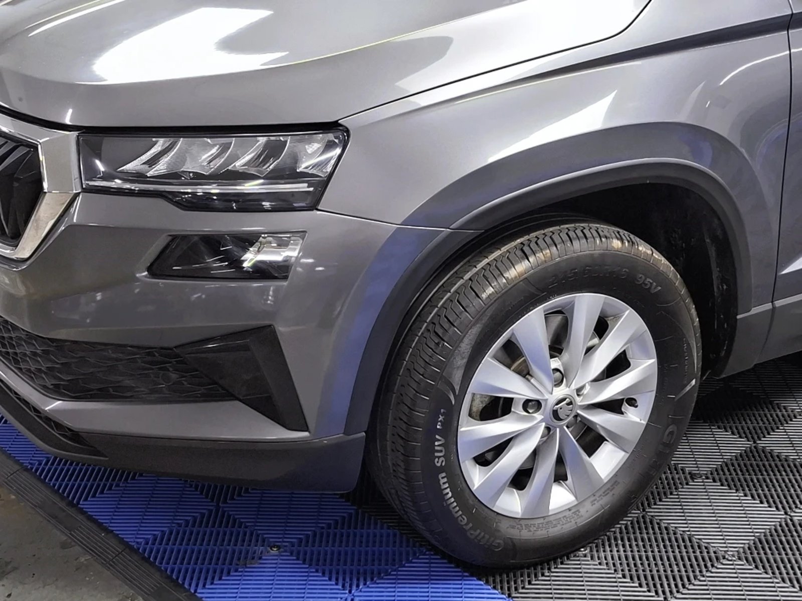 SKODA KAROQ 2024 - Imagen 9 de 20