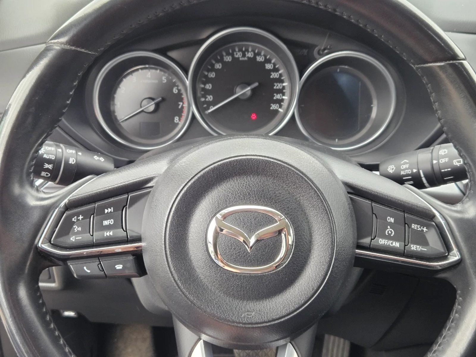MAZDA CX-5 2022 - Imagen 19 de 20