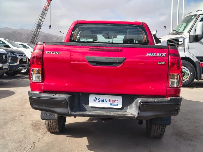 Toyota Hilux 2023 - Imagen 7 de 20