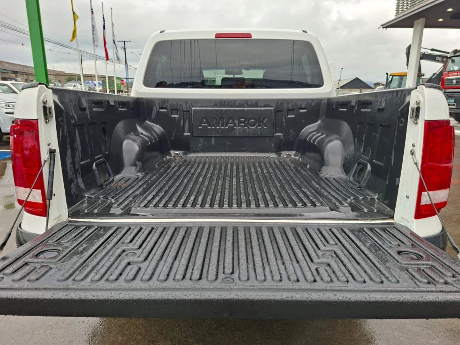 Volkswagen Amarok 2023 - Imagen 7 de 20