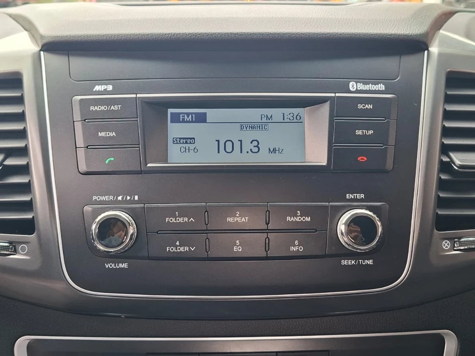 SSANGYONG GRAND MUSSO 2023 - Imagen 20 de 20