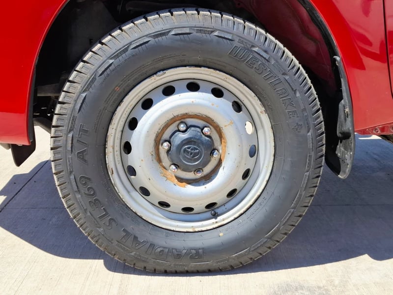 Toyota Hilux 2024 - Imagen 8 de 20