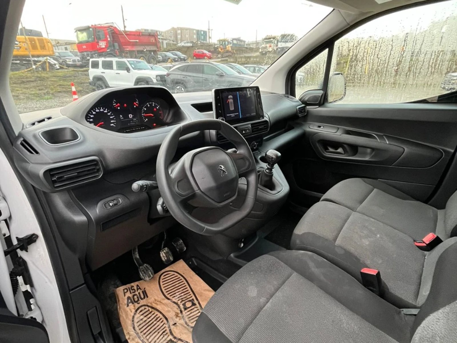 PEUGEOT PARTNER 2024 - Imagen 11 de 19