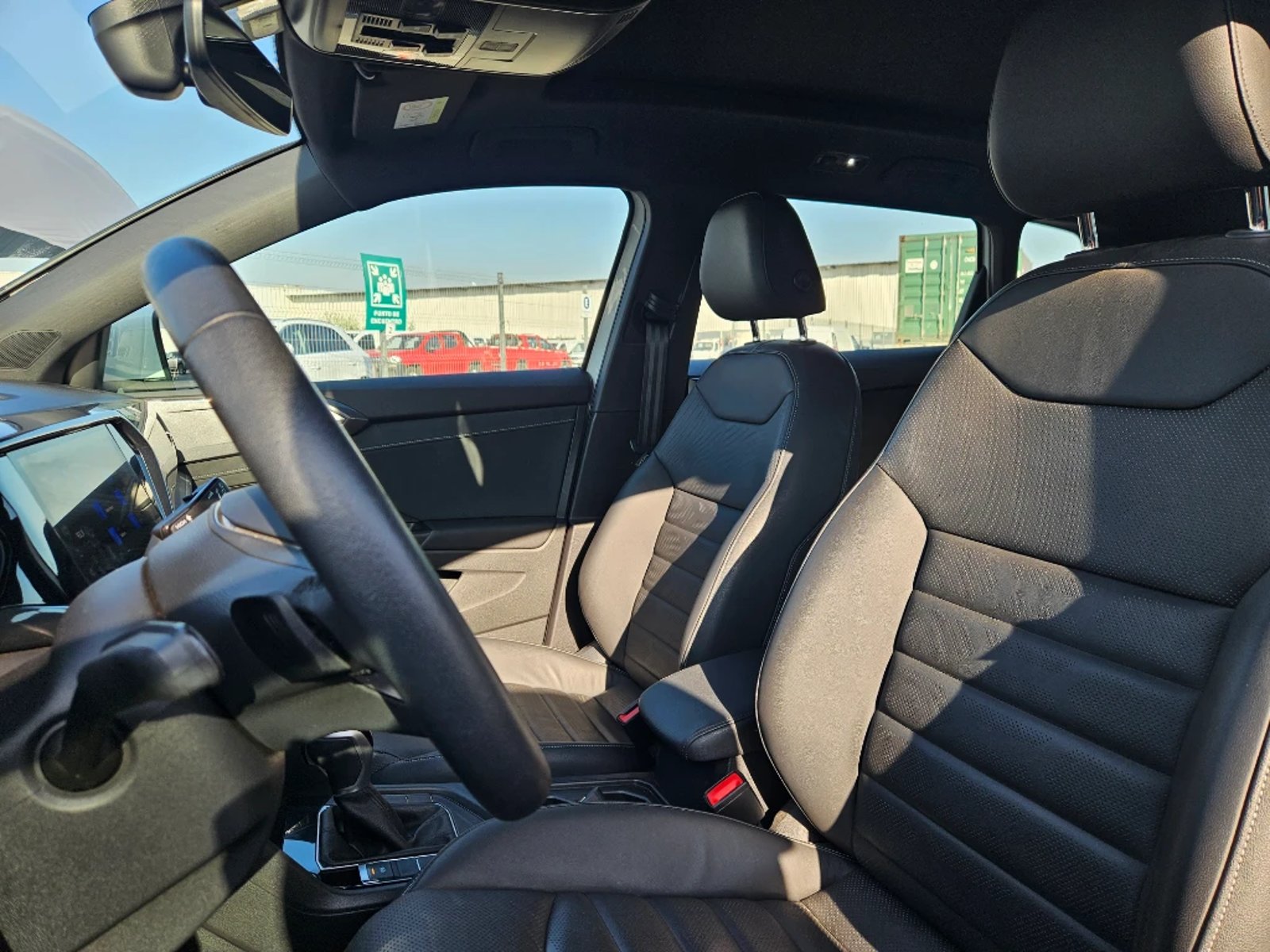 VOLKSWAGEN TAOS 2023 - Imagen 12 de 20