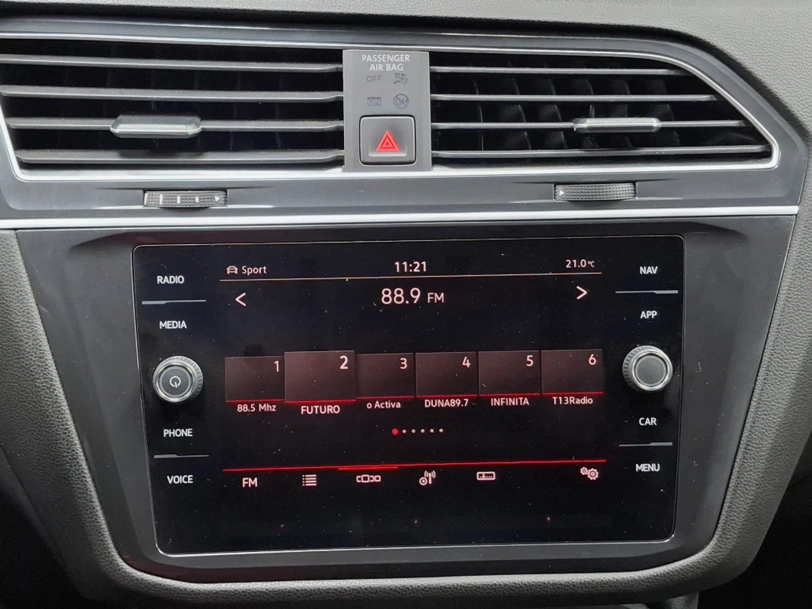 VOLKSWAGEN TIGUAN 2024 - Imagen 18 de 20