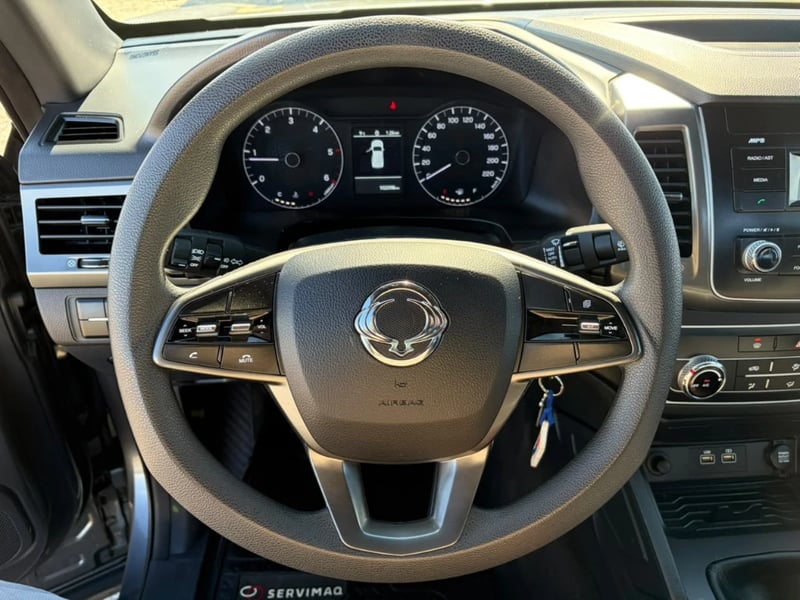 SsangYong Grand musso 2023 - Imagen 17 de 20