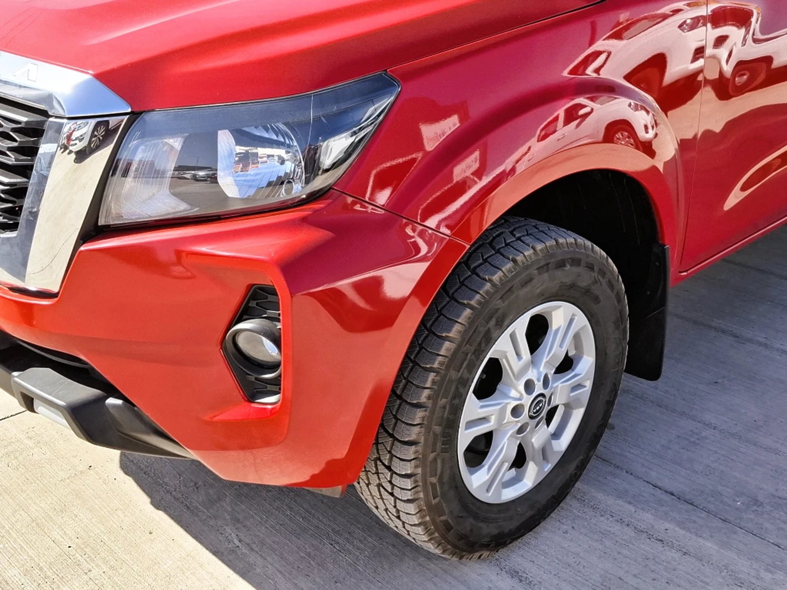 NISSAN NAVARA 2023 - Imagen 7 de 20