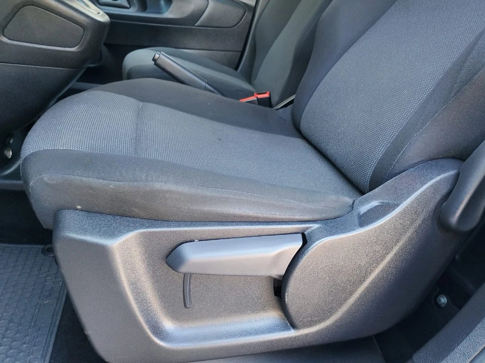 CITROEN BERLINGO 2023 - Imagen 18 de 20
