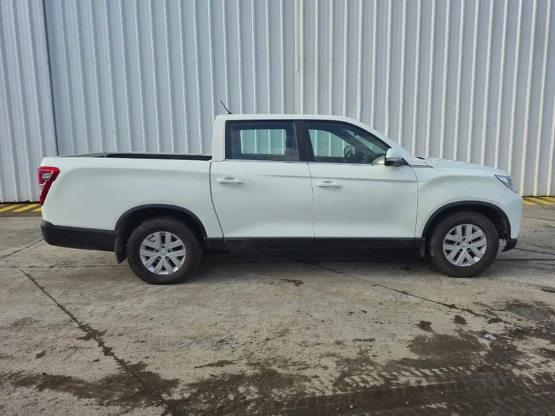 SsangYong Grand musso 2023 - Imagen 4 de 20