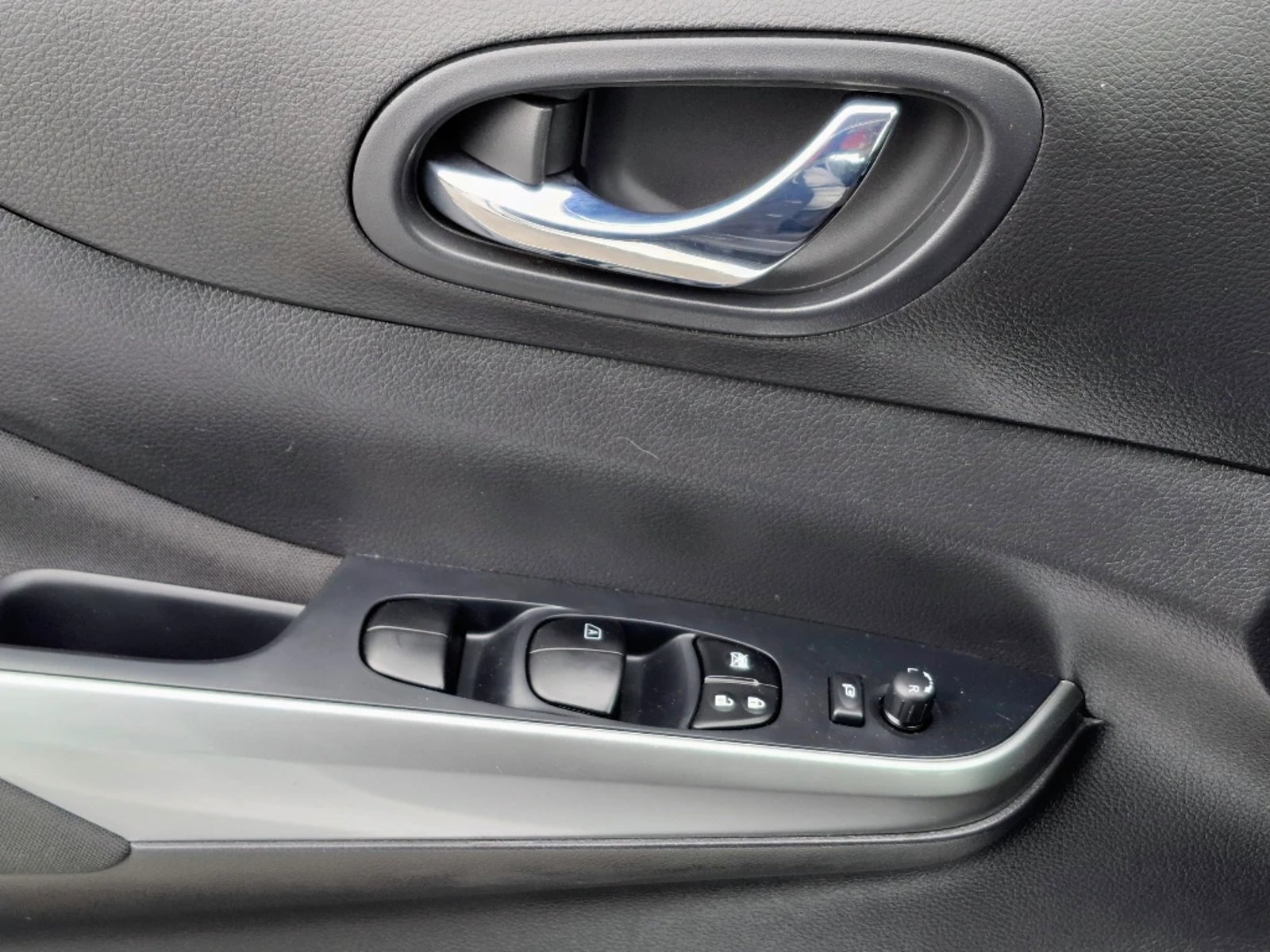 Nissan Navara 2023 - Imagen 11 de 20