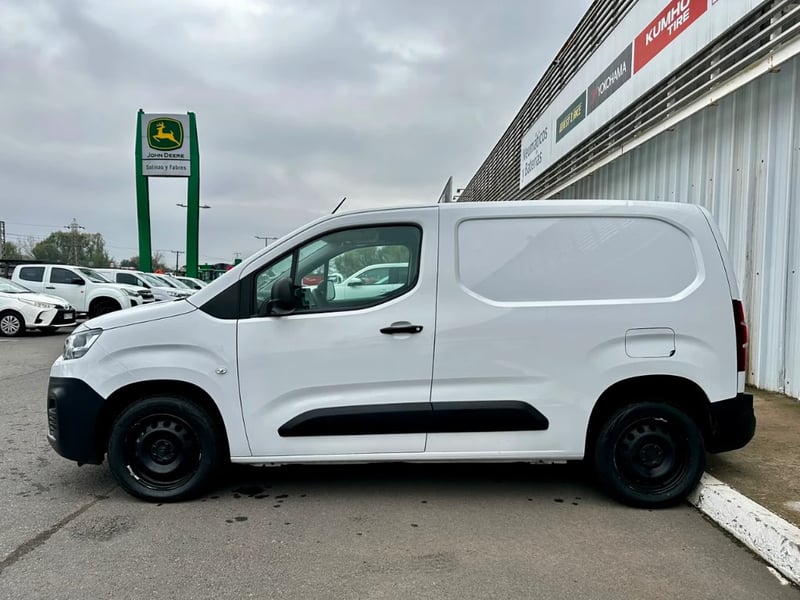 Citroën Berlingo 2024 - Imagen 8 de 20