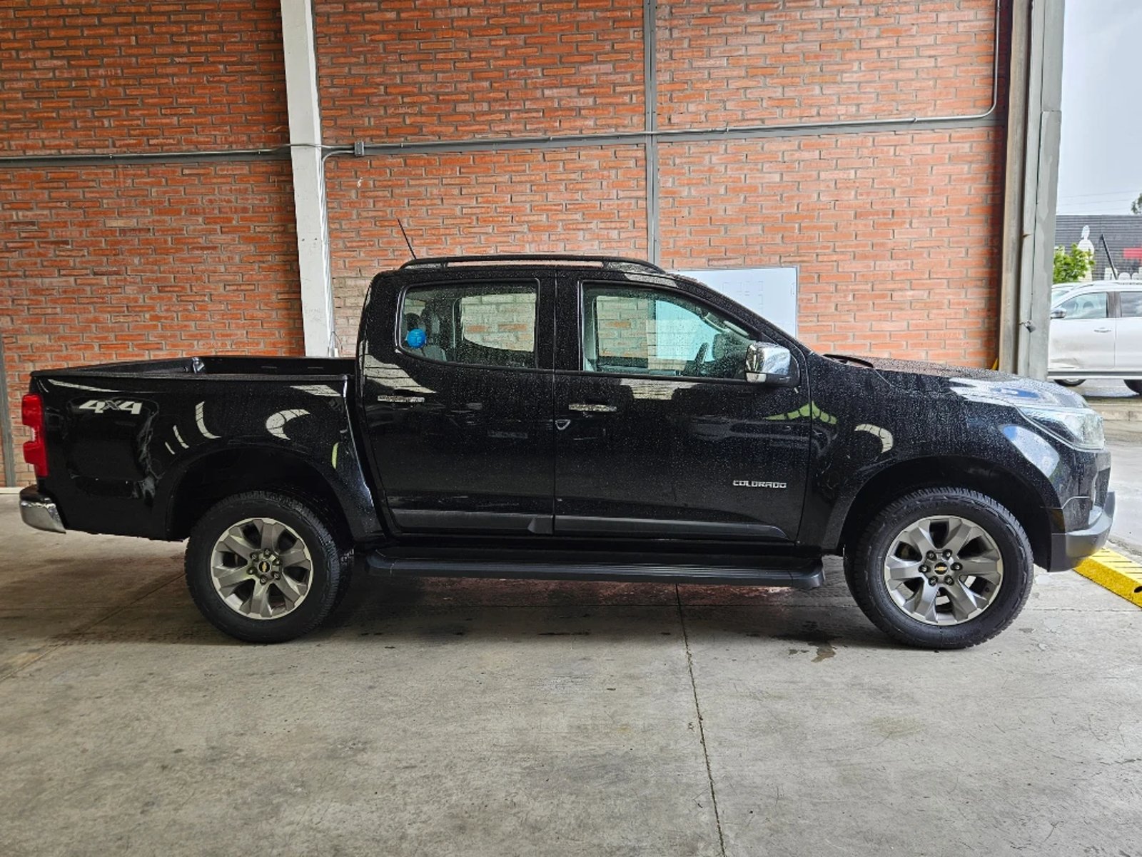 Chevrolet Colorado 2023 - Foto 4 de 20