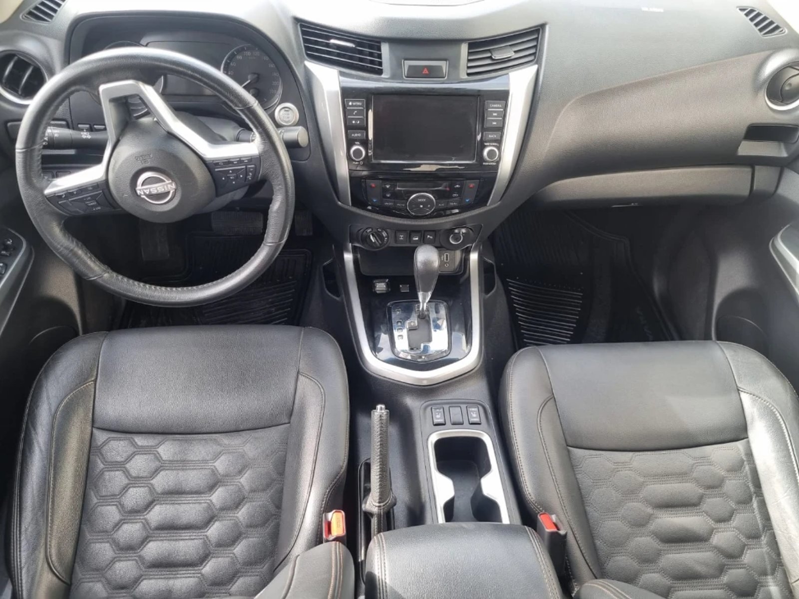 Nissan Navara 2023 - Imagen 16 de 20