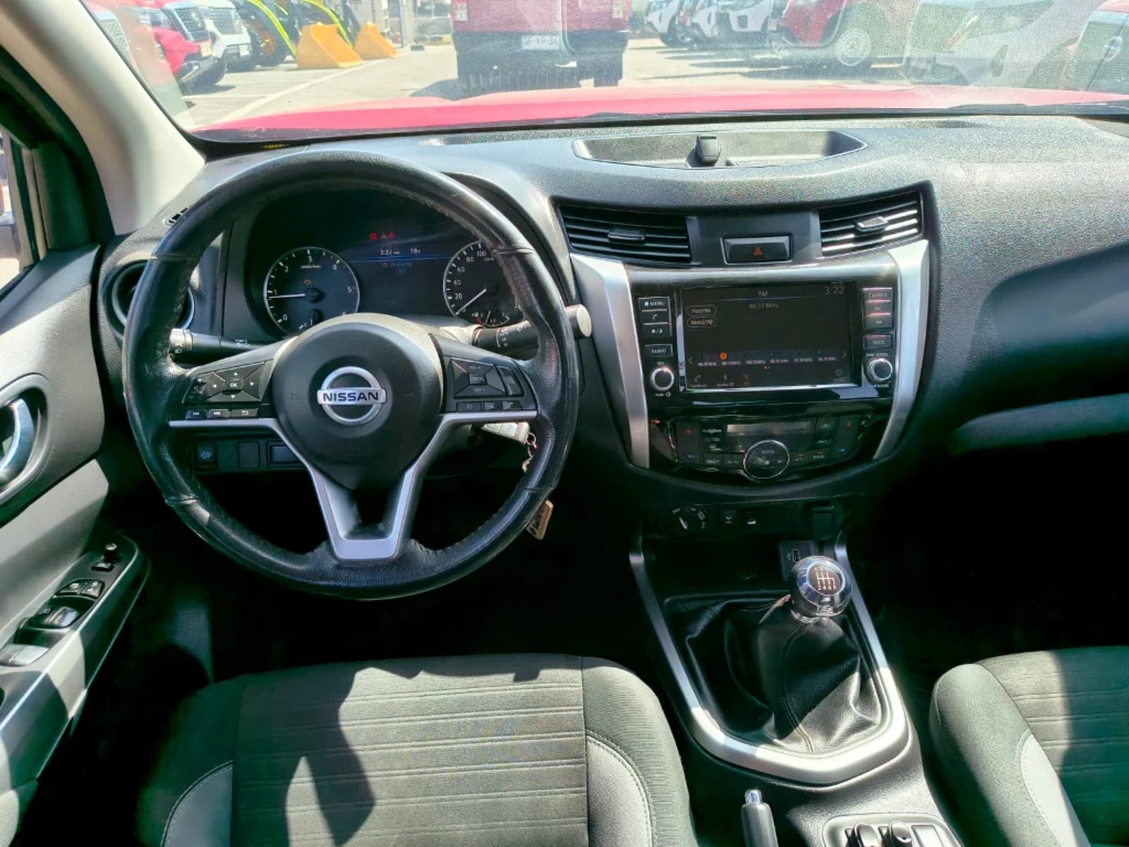 NISSAN NAVARA 2023 - Imagen 15 de 20