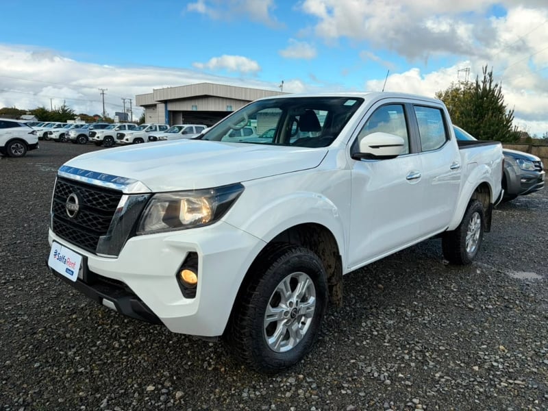 Nissan Navara 2023