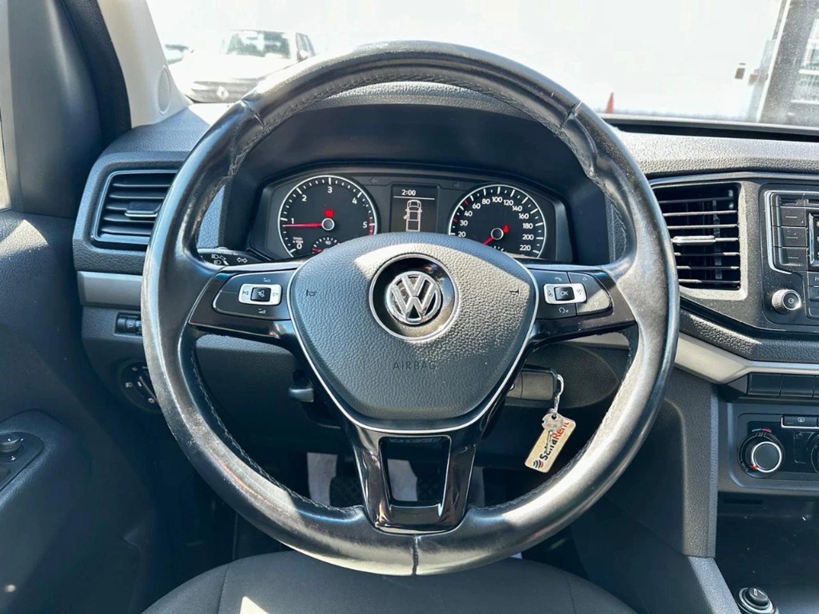 VOLKSWAGEN AMAROK 2022 - Imagen 17 de 20