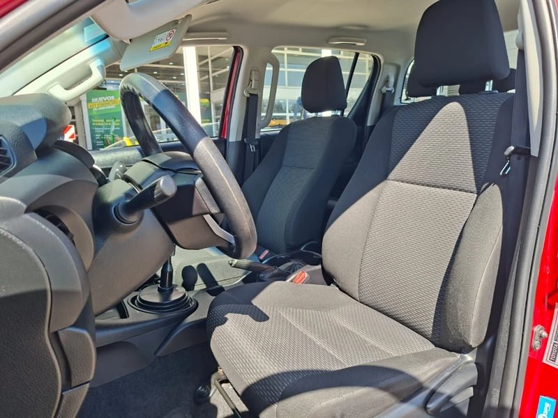 Toyota Hilux 2024 - Imagen 14 de 20