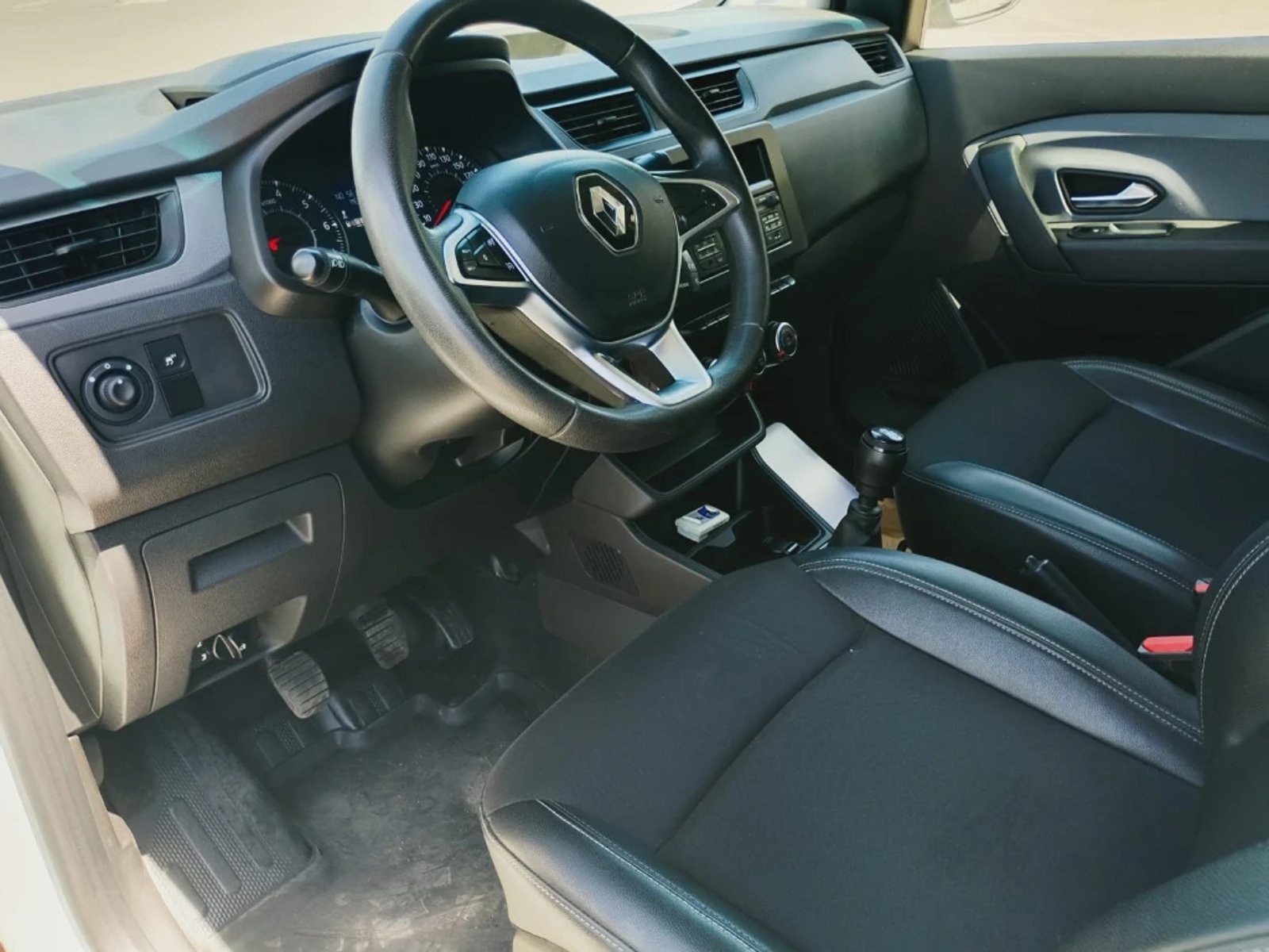 RENAULT EXPRESS 2022 - Imagen 16 de 20