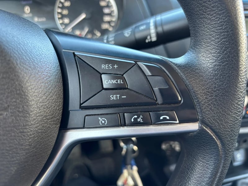Nissan Navara 2023 - Imagen 18 de 20