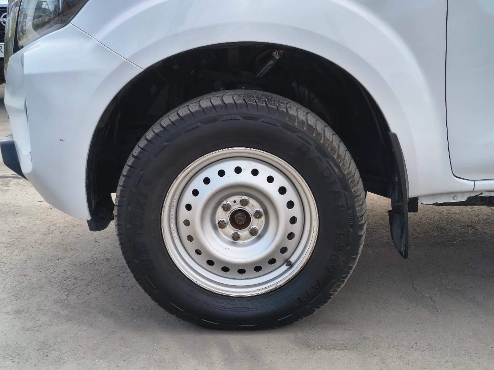 NISSAN NAVARA 2023 - Imagen 12 de 20