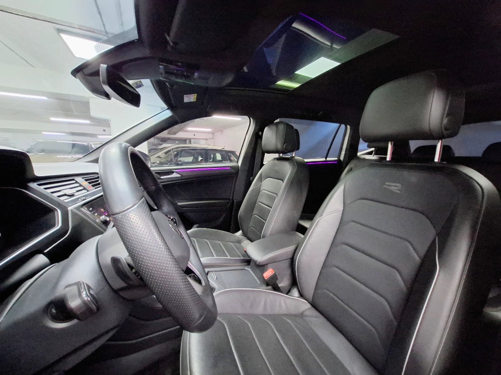 VOLKSWAGEN TIGUAN 2024 - Imagen 11 de 20