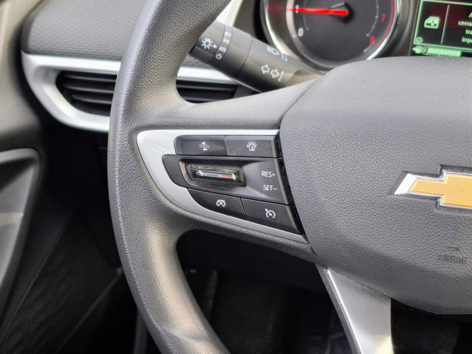CHEVROLET TRACKER 2025 - Imagen 13 de 20