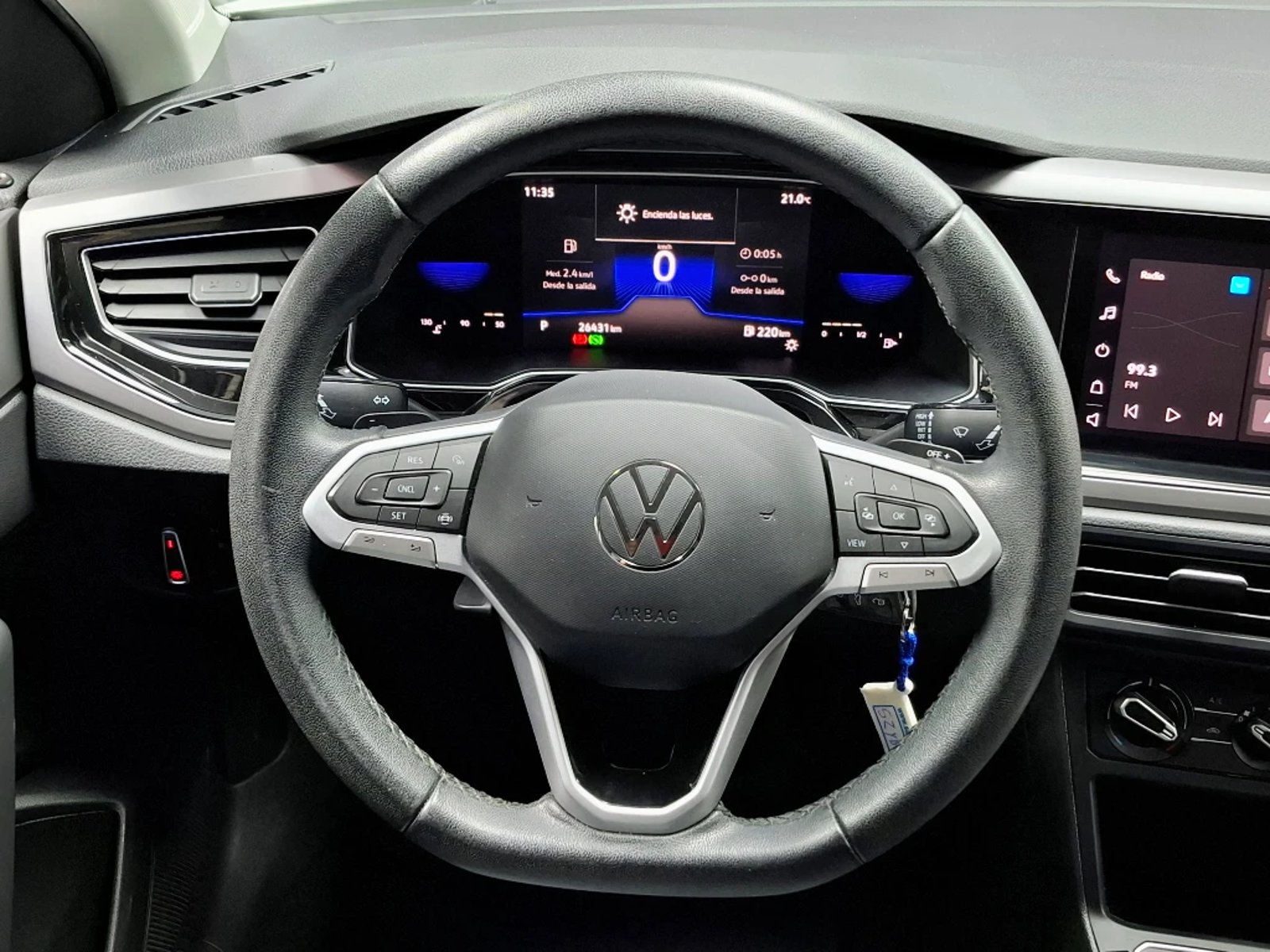 VOLKSWAGEN NIVUS 2023 - Imagen 15 de 20