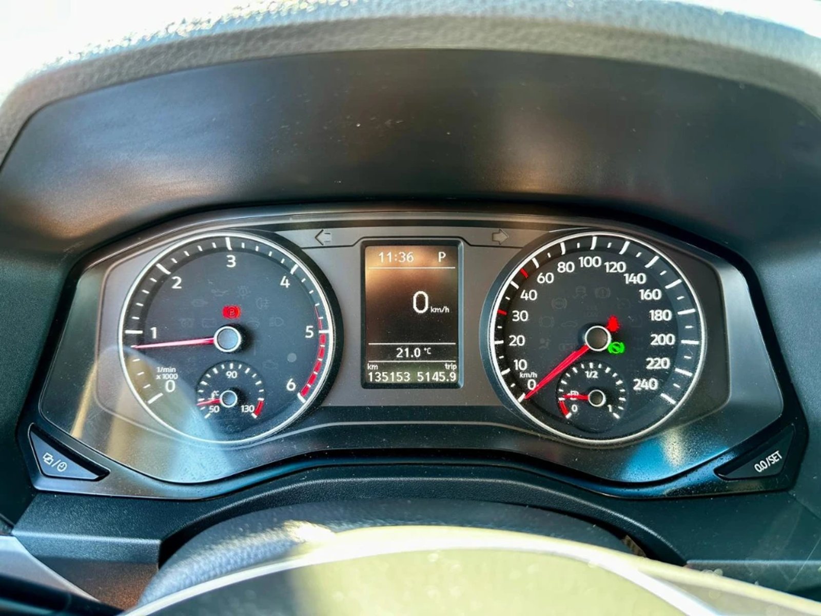 VOLKSWAGEN AMAROK 2023 - Imagen 19 de 20