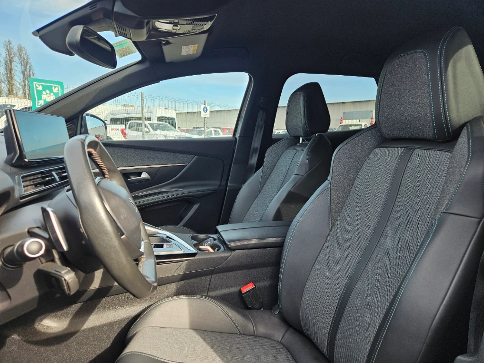 Peugeot 3008 2024 - Imagen 12 de 20